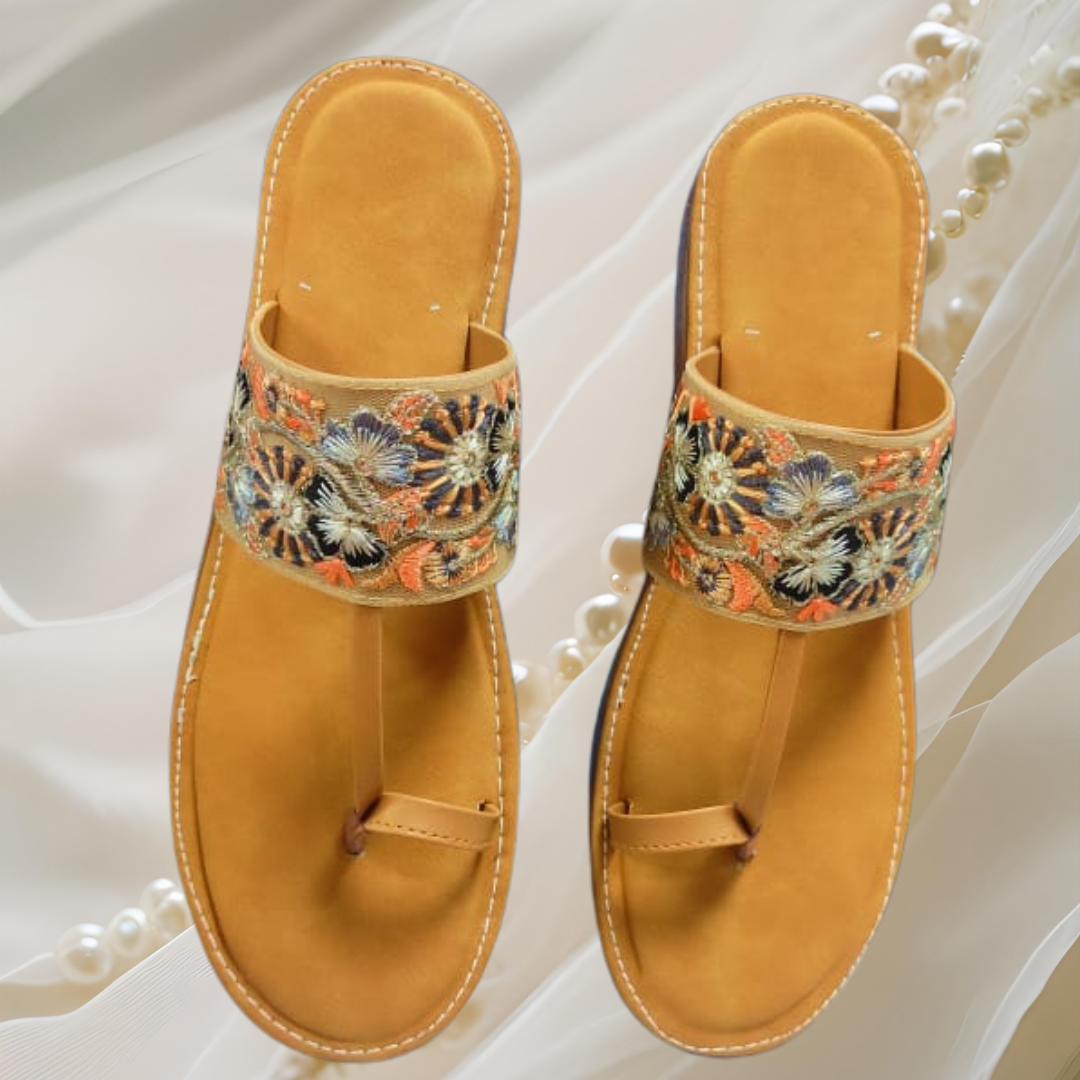 Noor - One Toe Flat Slider