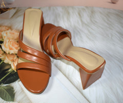 Halcyon - Heel Sandal